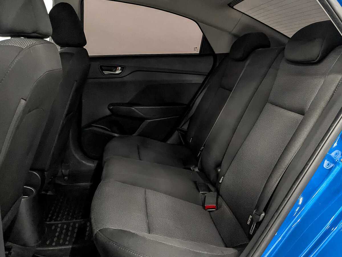 Купить Hyundai Solaris с пробегом. Фото: #15