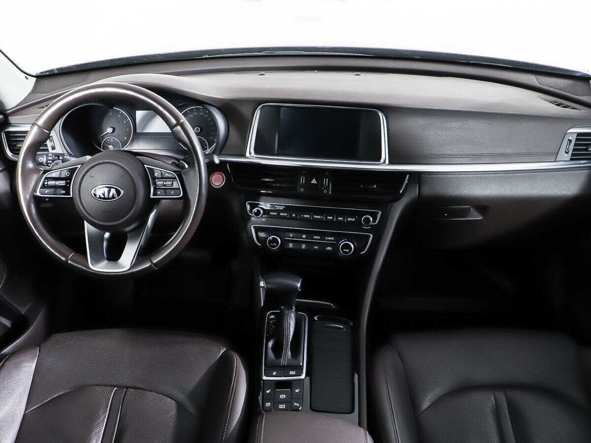 Купить Kia Optima с пробегом. Фото: #10
