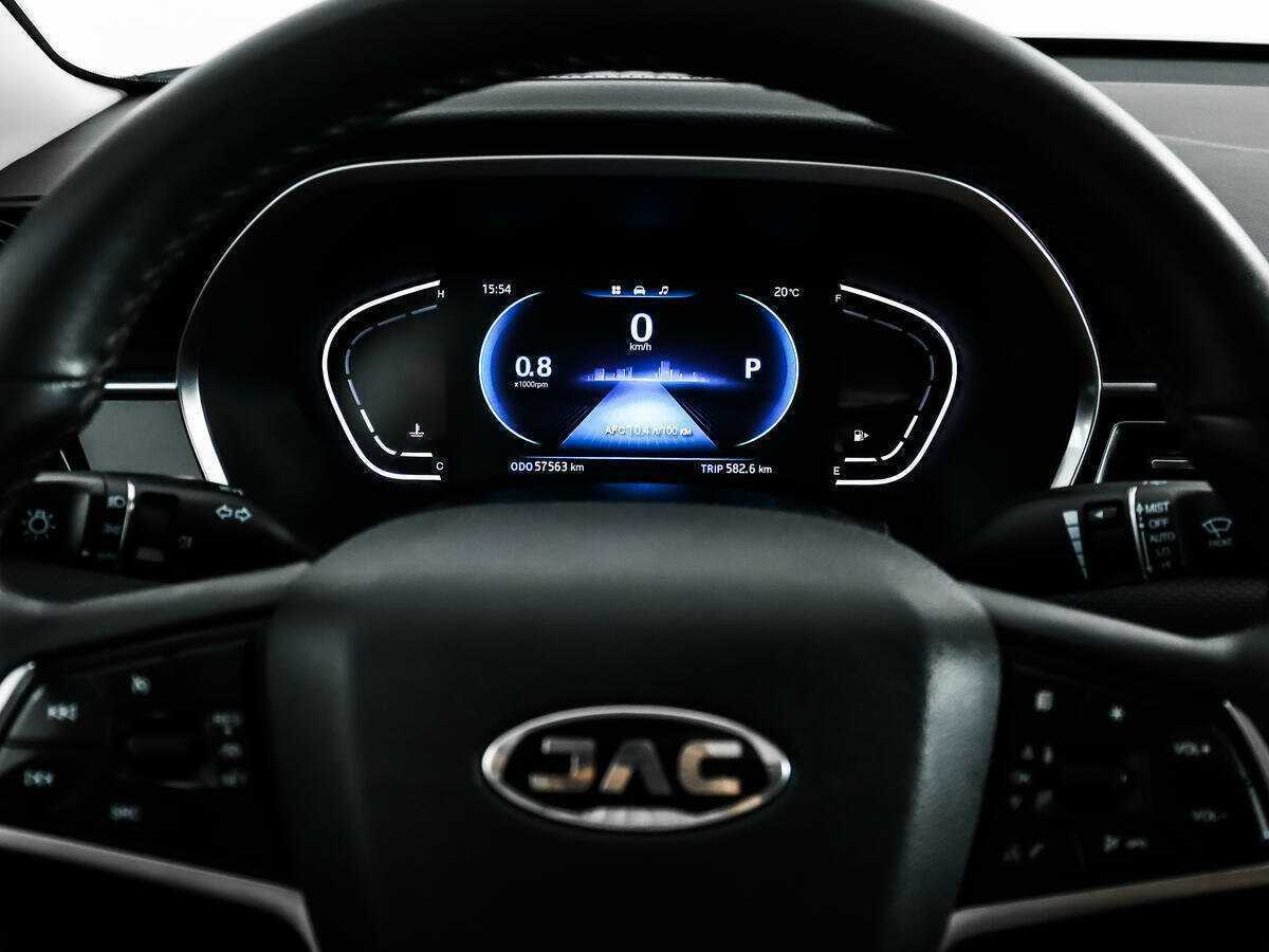 Купить JAC J7 с пробегом. Фото: #17