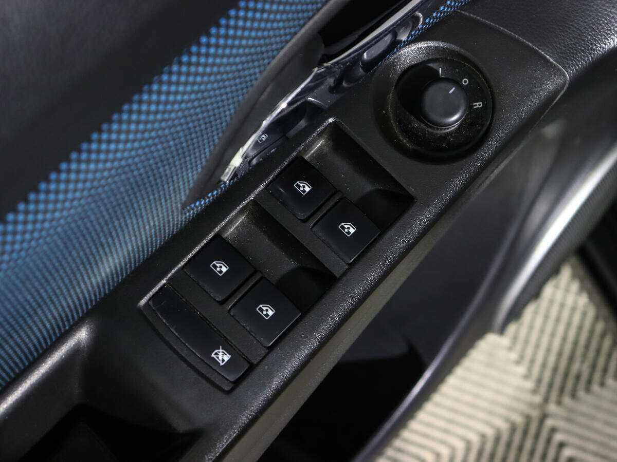 Купить Chevrolet Cruze с пробегом. Фото: #12
