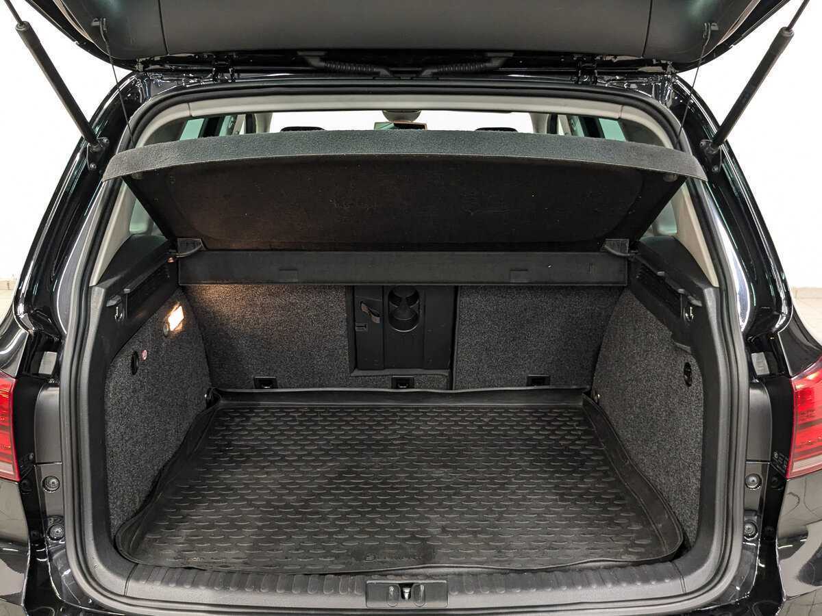 Купить Volkswagen Tiguan с пробегом. Фото: #9