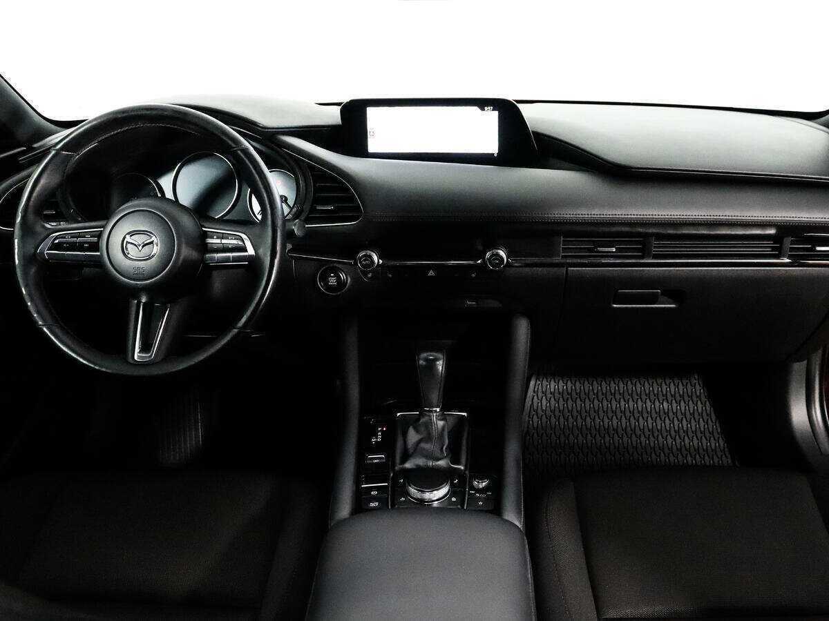 Купить Mazda 3 с пробегом. Фото: #9