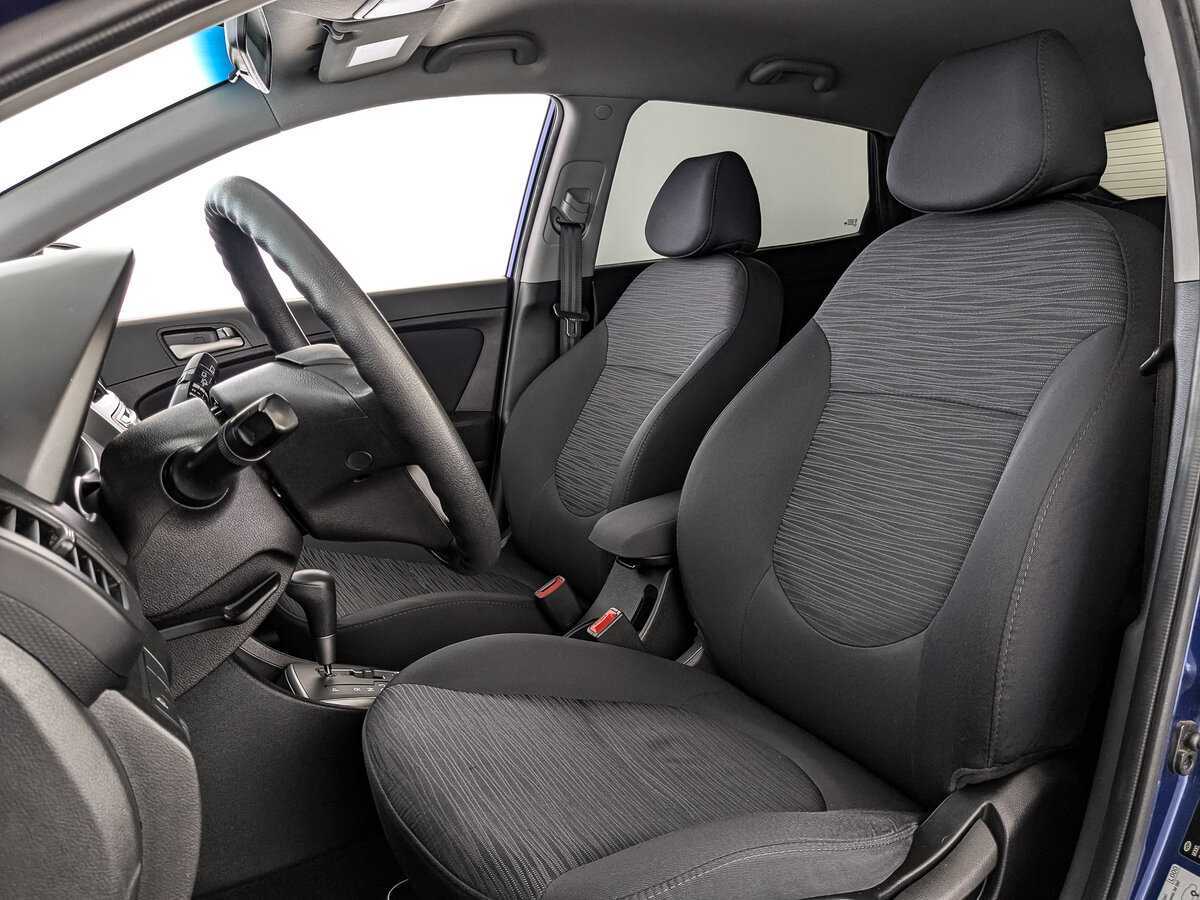 Купить Hyundai Solaris с пробегом. Фото: #15