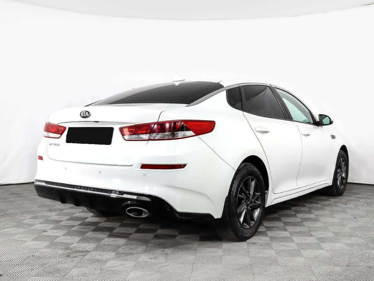 Купить Kia Optima с пробегом. Фото: #4