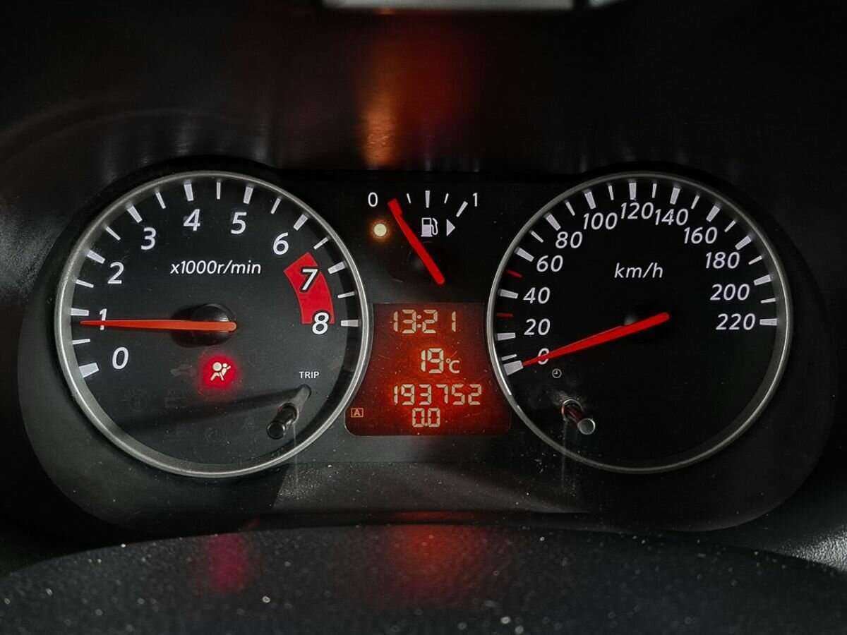 Купить Nissan Note с пробегом. Фото: #10