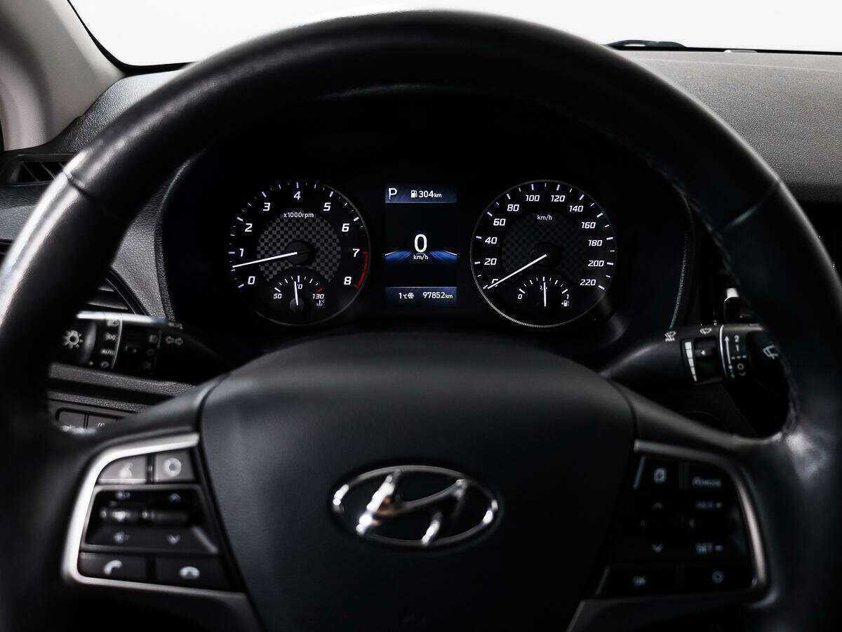 Купить Hyundai Solaris с пробегом. Фото: #16