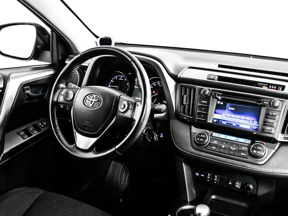 Купить Toyota RAV4 с пробегом. Фото: #6
