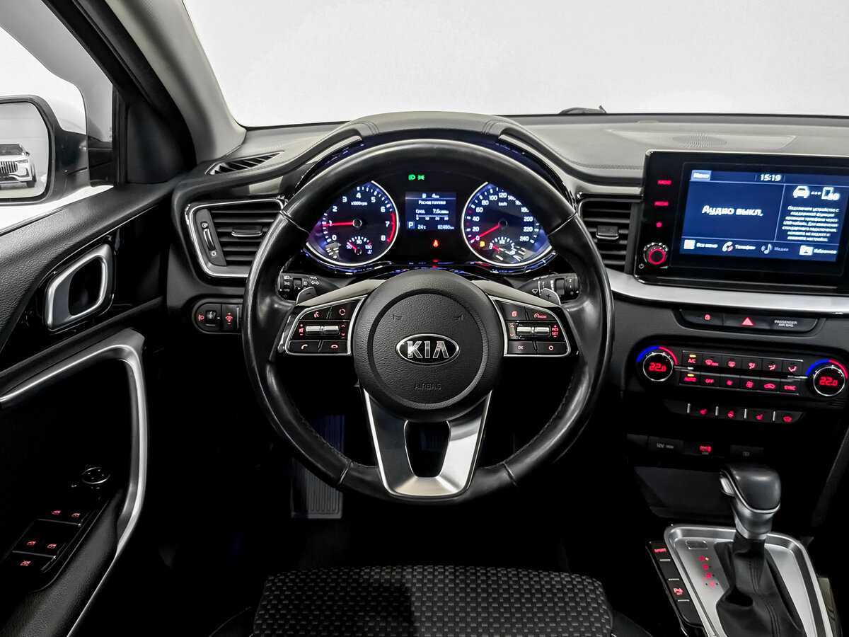Купить Kia Ceed с пробегом. Фото: #19