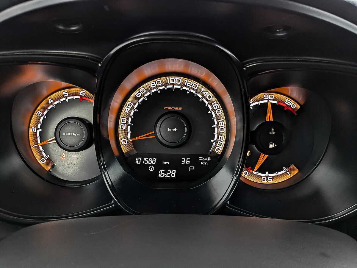 Купить Lada (ВАЗ) Vesta с пробегом. Фото: #15