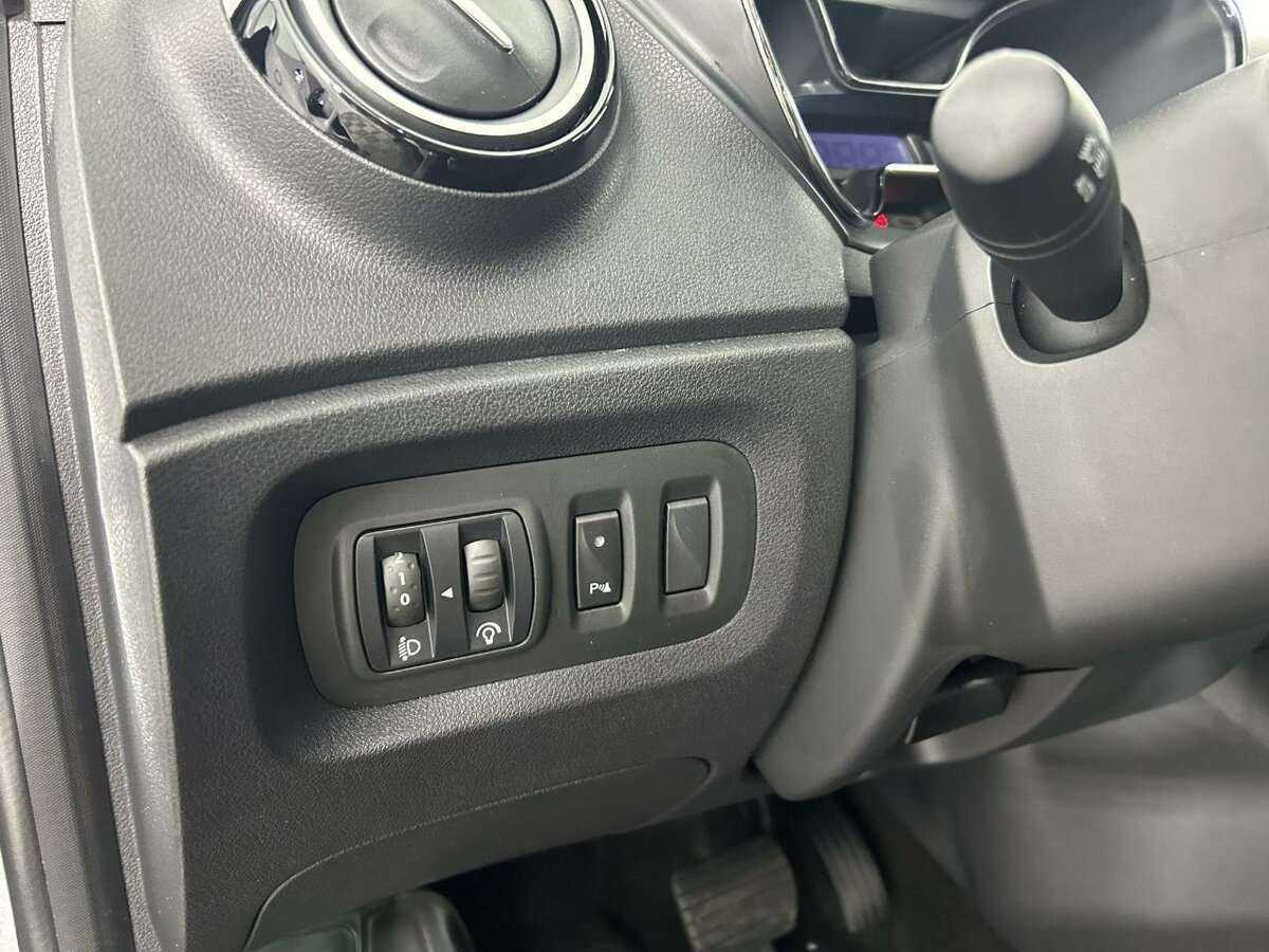 Купить Renault Kaptur с пробегом. Фото: #8