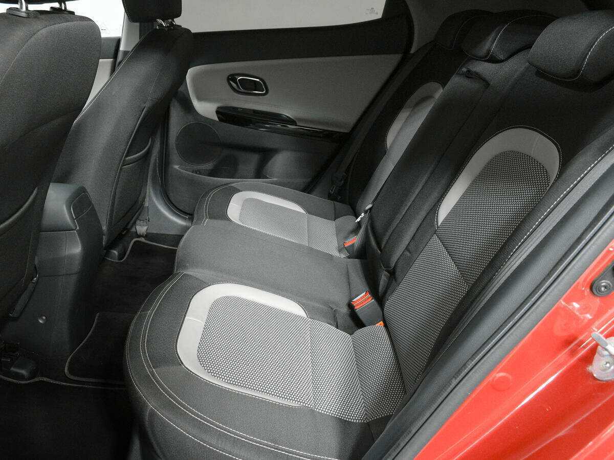 Купить Kia Ceed с пробегом. Фото: #11