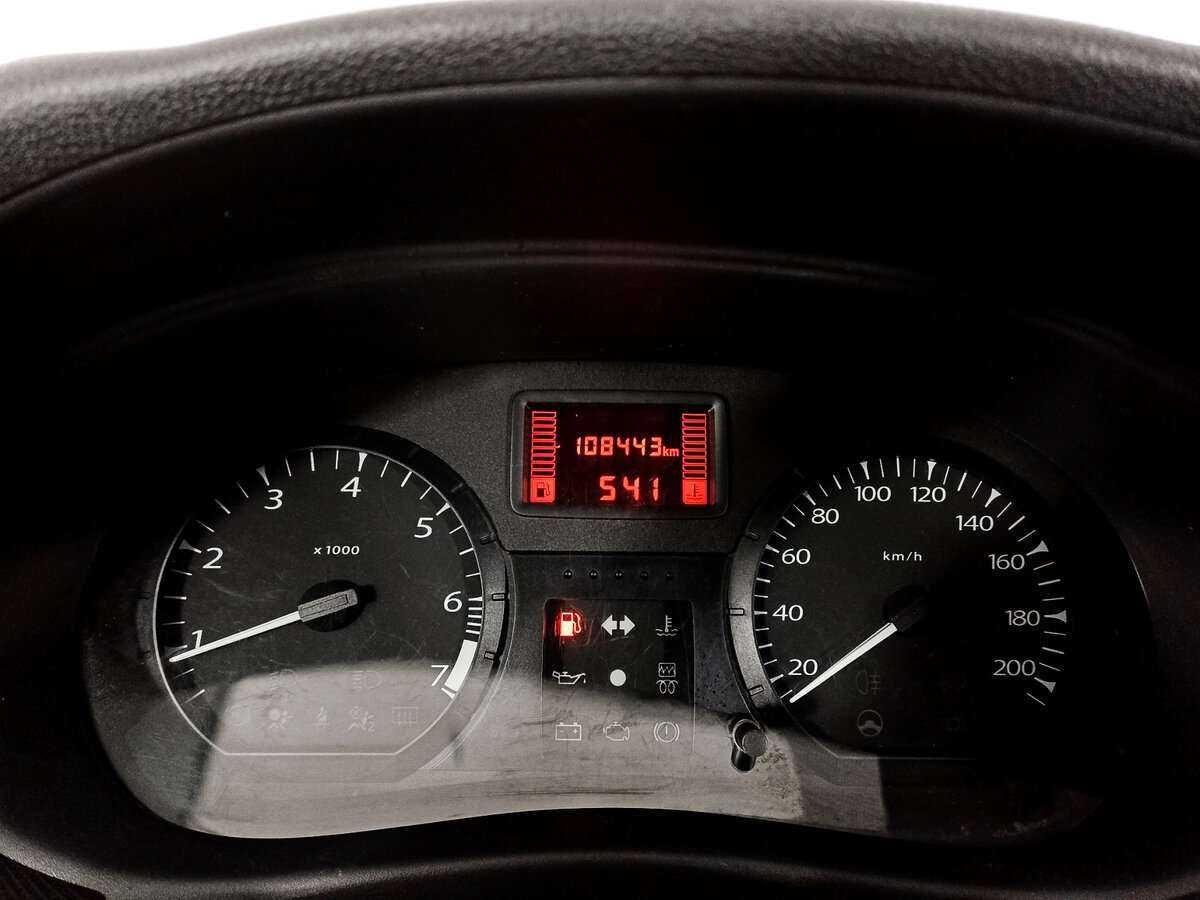 Купить Lada (ВАЗ) Largus с пробегом. Фото: #8