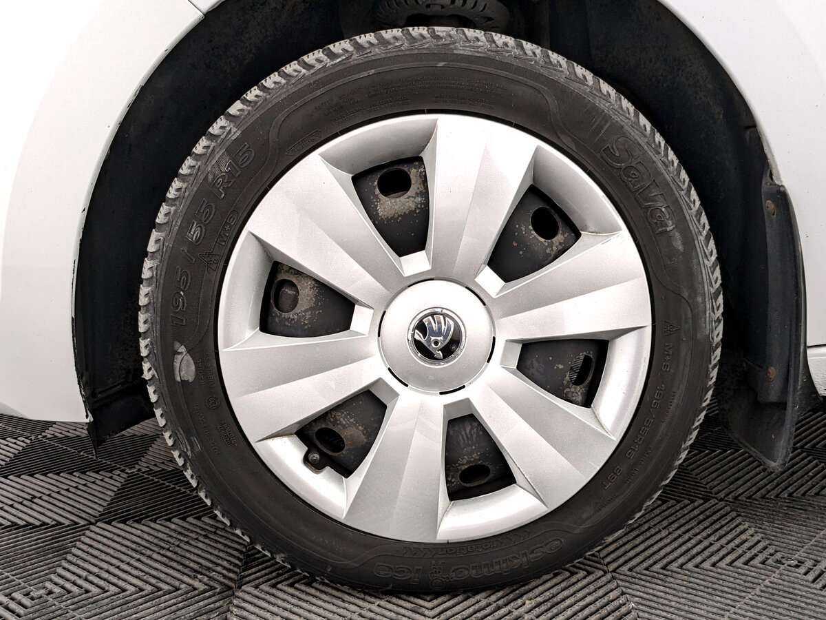 Купить Skoda Rapid с пробегом. Фото: #15