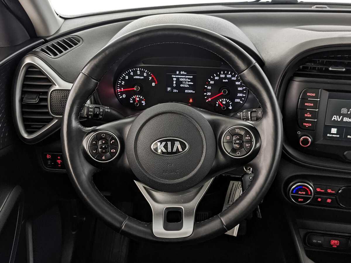 Купить Kia Soul с пробегом. Фото: #21