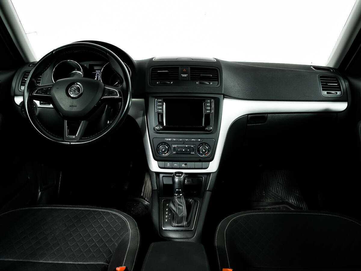 Купить Skoda Yeti с пробегом. Фото: #10