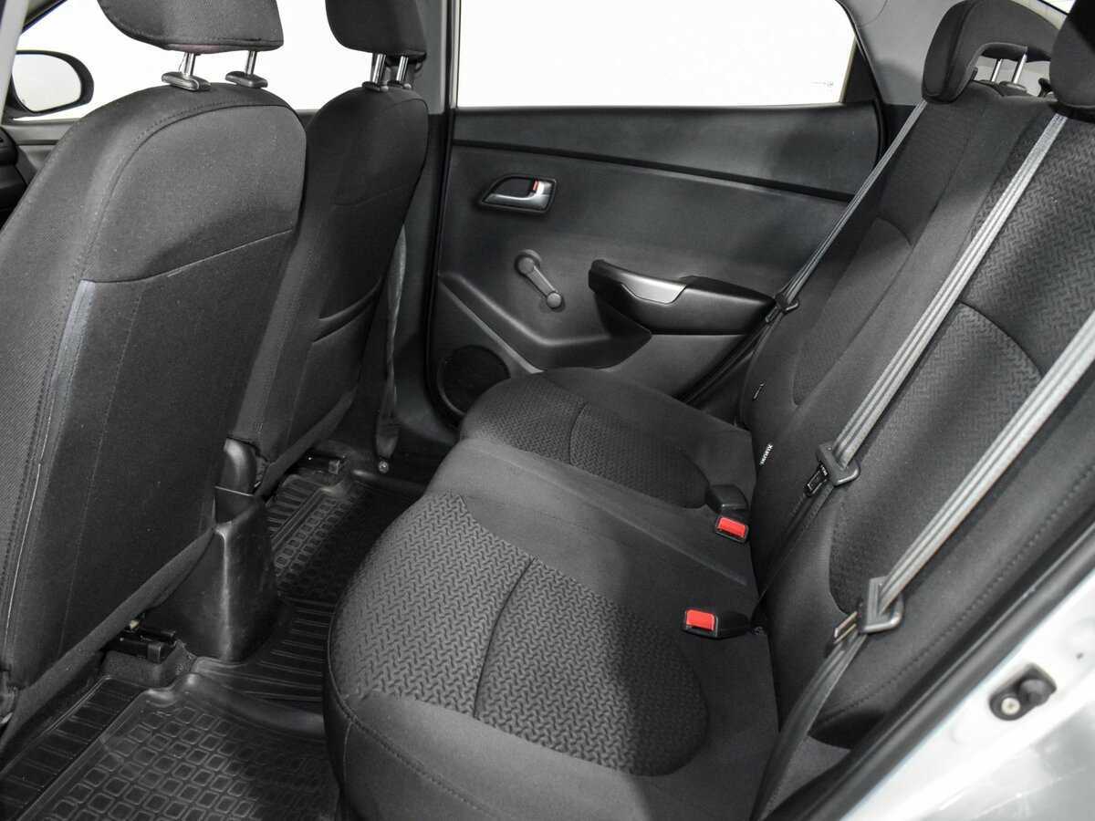 Купить Kia Rio с пробегом. Фото: #10
