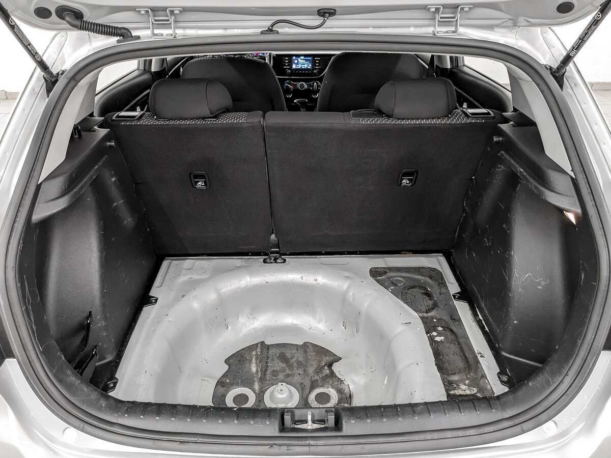 Купить Kia Rio с пробегом. Фото: #9