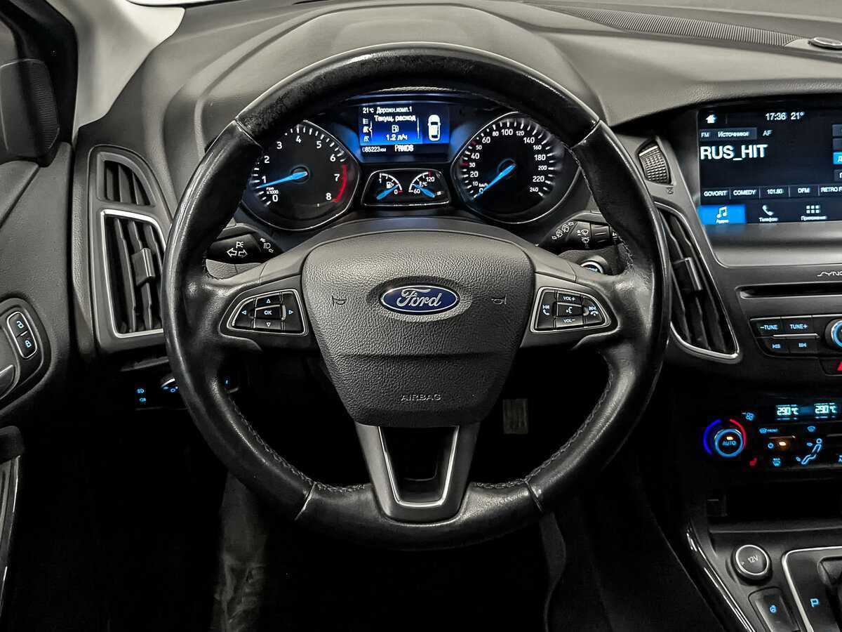 Купить Ford Focus с пробегом. Фото: #19