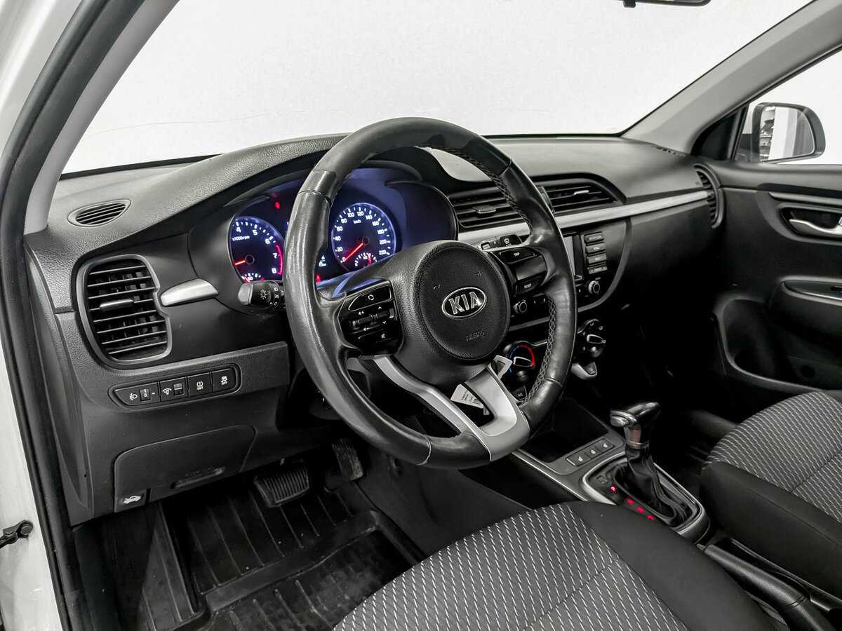 Купить Kia Rio с пробегом. Фото: #15