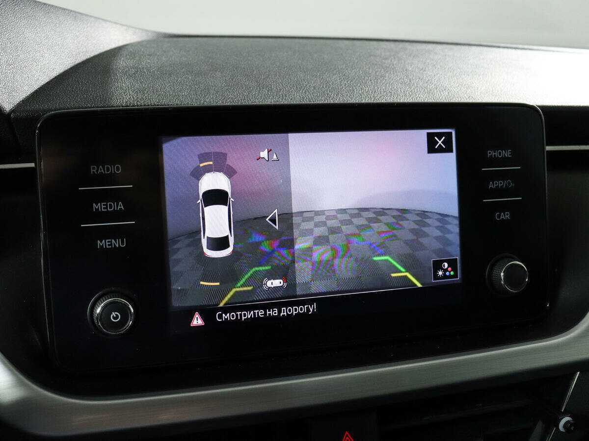 Купить Skoda Rapid с пробегом. Фото: #12