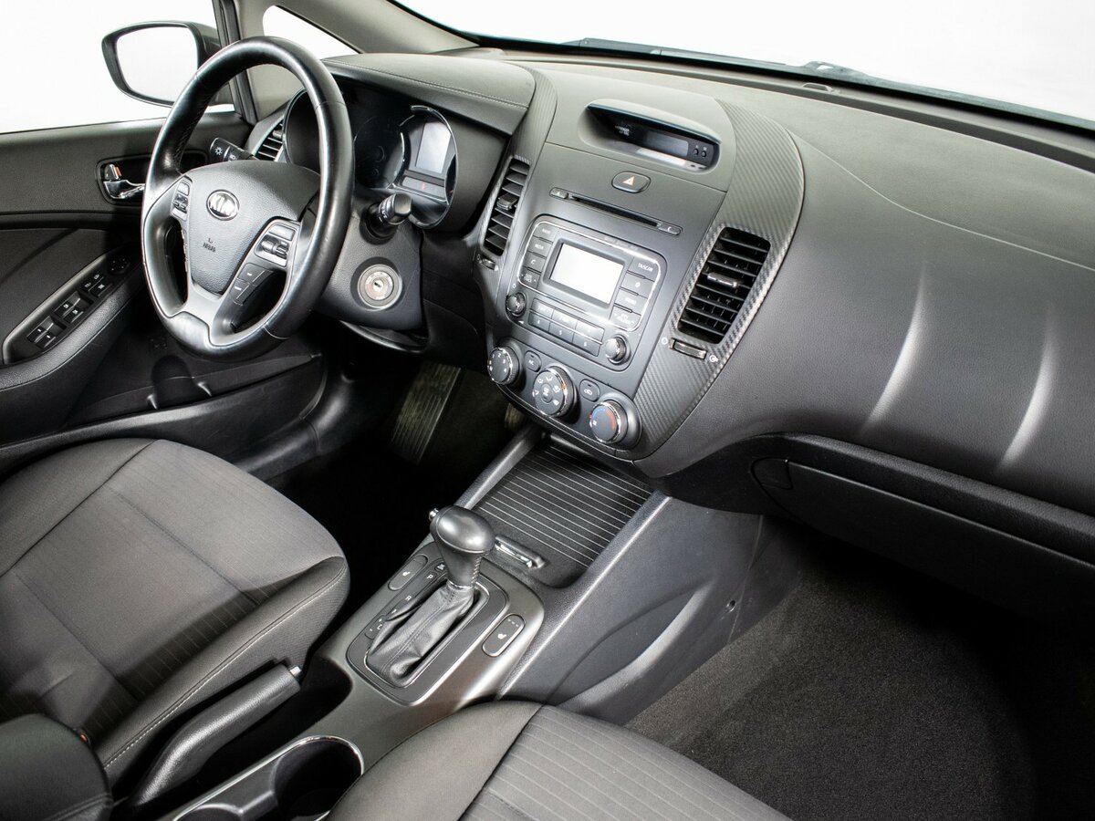 Купить Kia Cerato с пробегом. Фото: #7