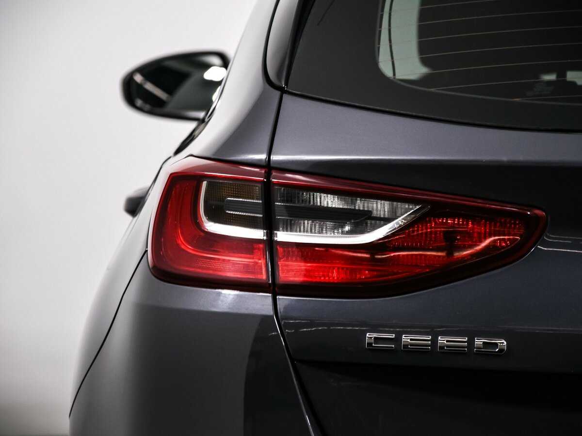Купить Kia Ceed с пробегом. Фото: #13
