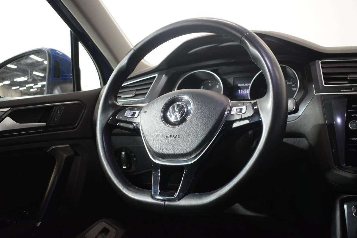 Купить Volkswagen Tiguan с пробегом. Фото: #16