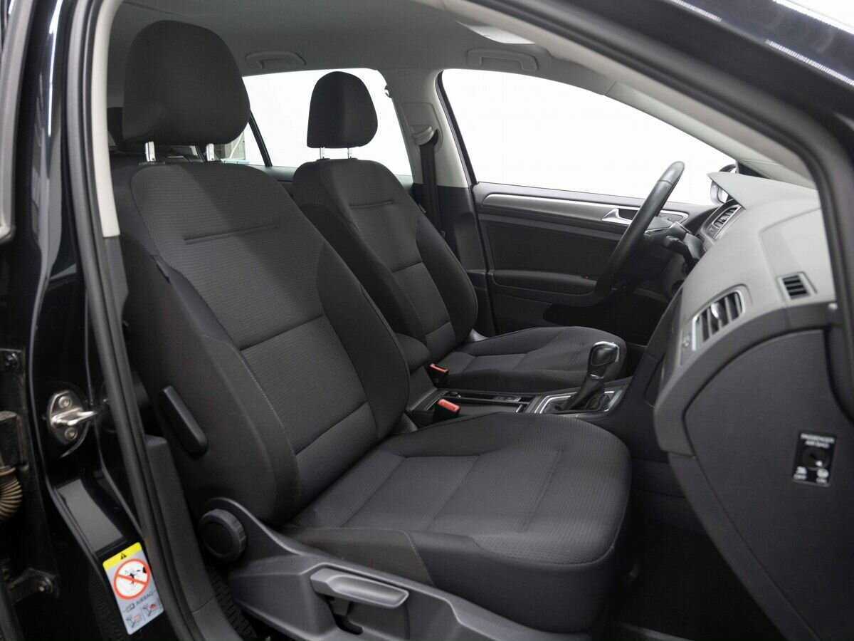 Купить Volkswagen Golf с пробегом. Фото: #13