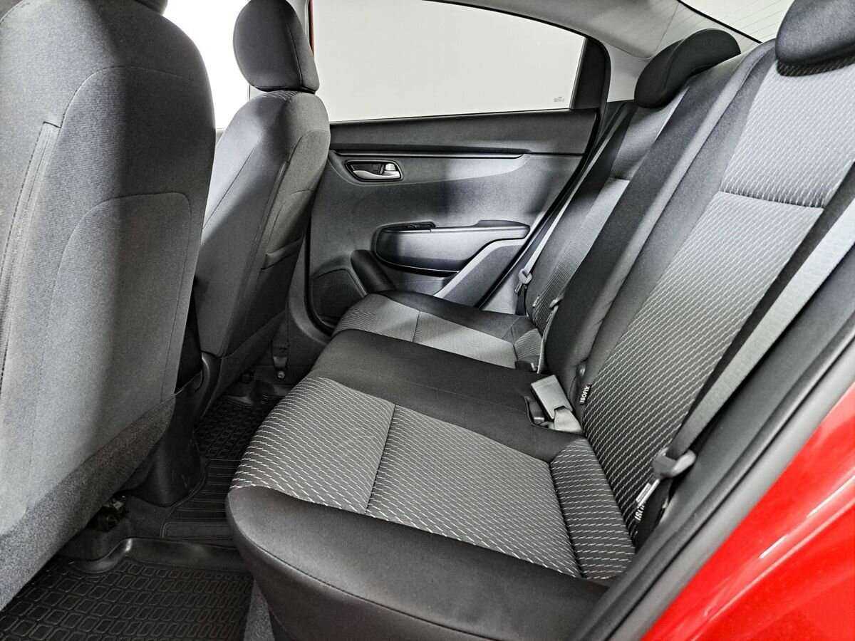 Купить Kia Rio с пробегом. Фото: #9