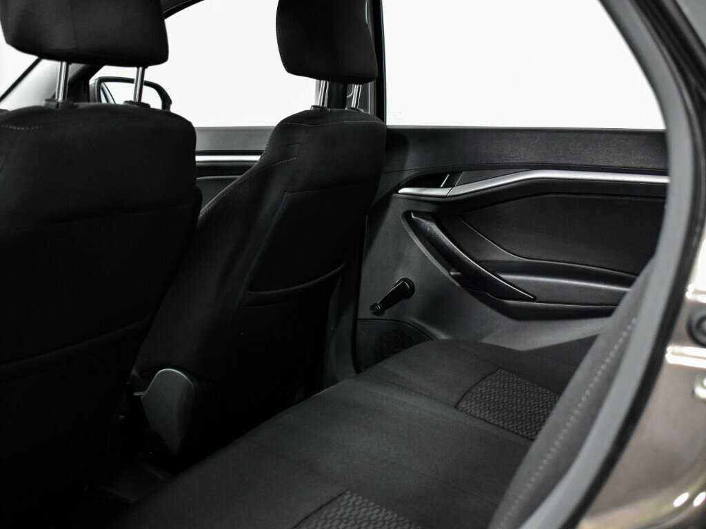 Купить Lada (ВАЗ) Vesta с пробегом. Фото: #12