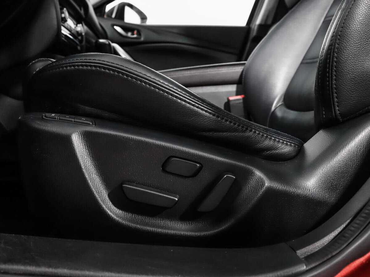 Купить Mazda 6 с пробегом. Фото: #9