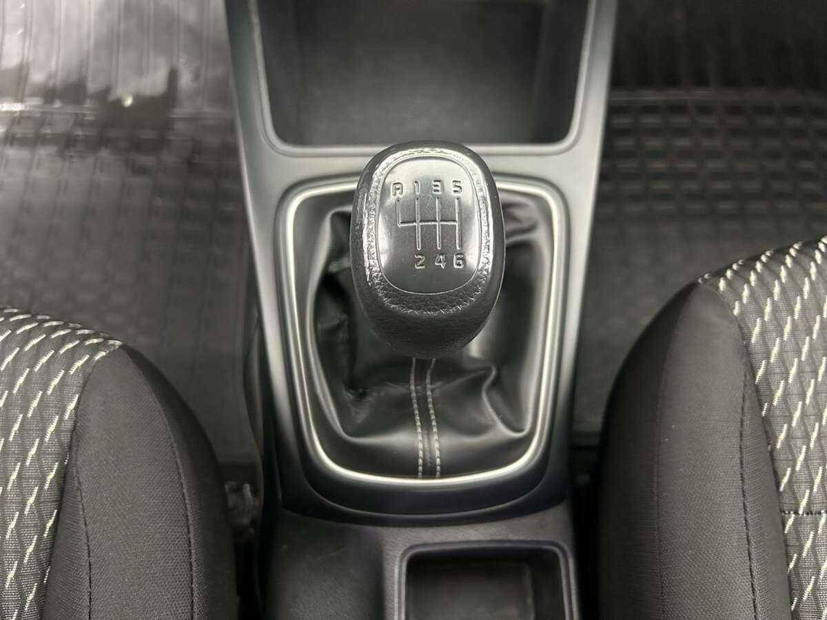 Купить Kia Rio с пробегом. Фото: #12