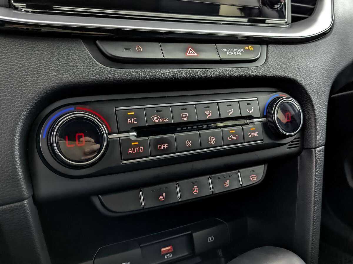 Купить Kia Ceed с пробегом. Фото: #21