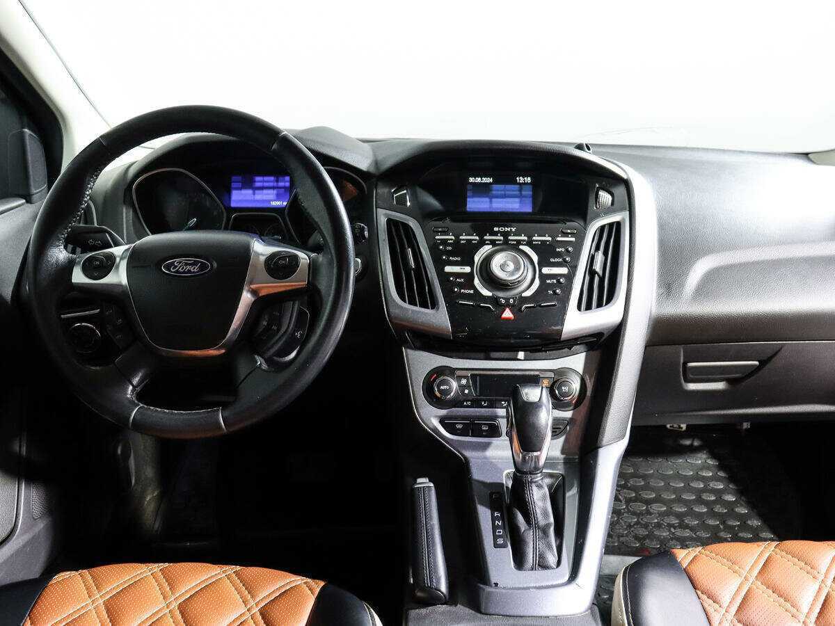 Купить Ford Focus с пробегом. Фото: #11
