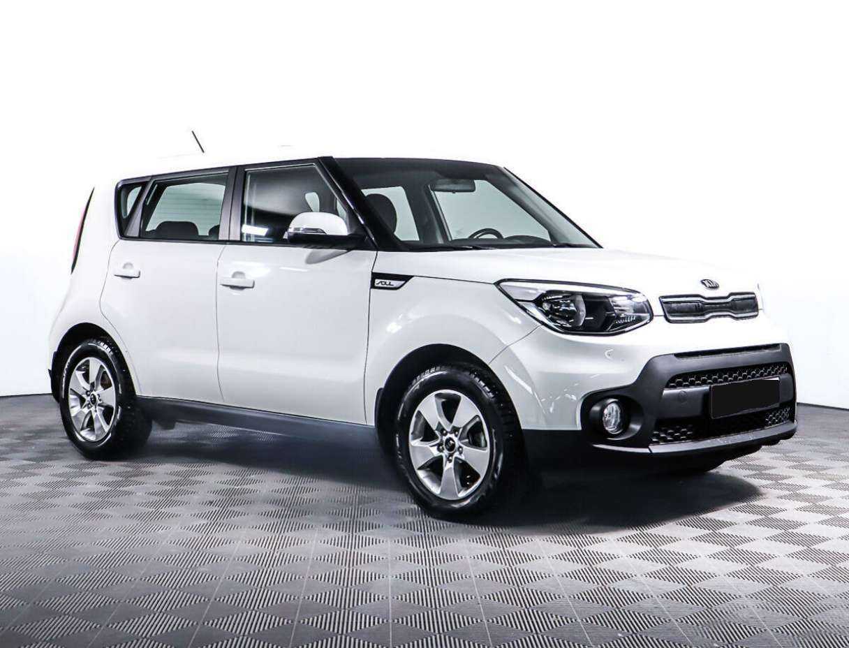 Купить Kia Soul с пробегом. Фото: #2