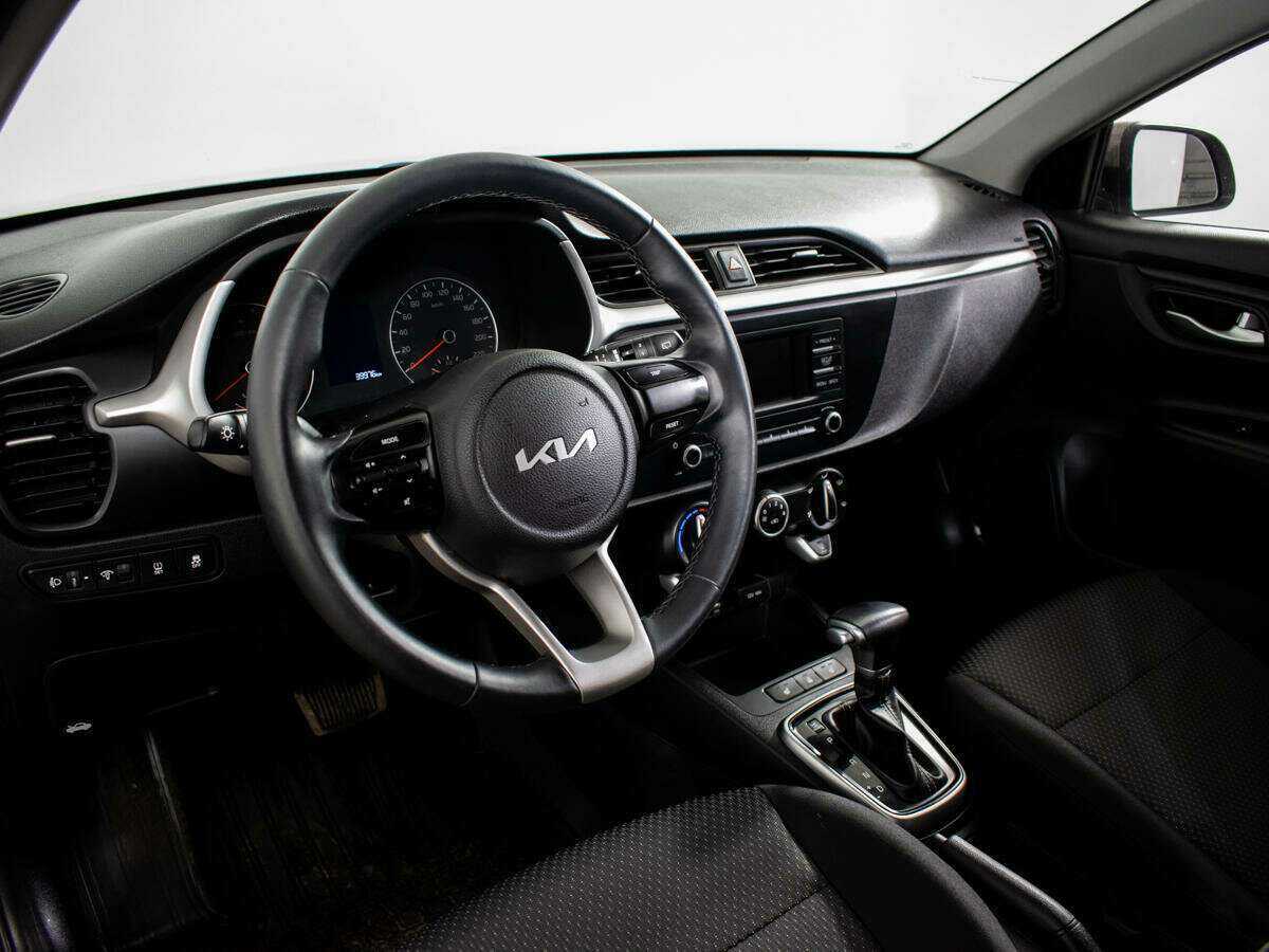 Купить Kia Rio с пробегом. Фото: #10