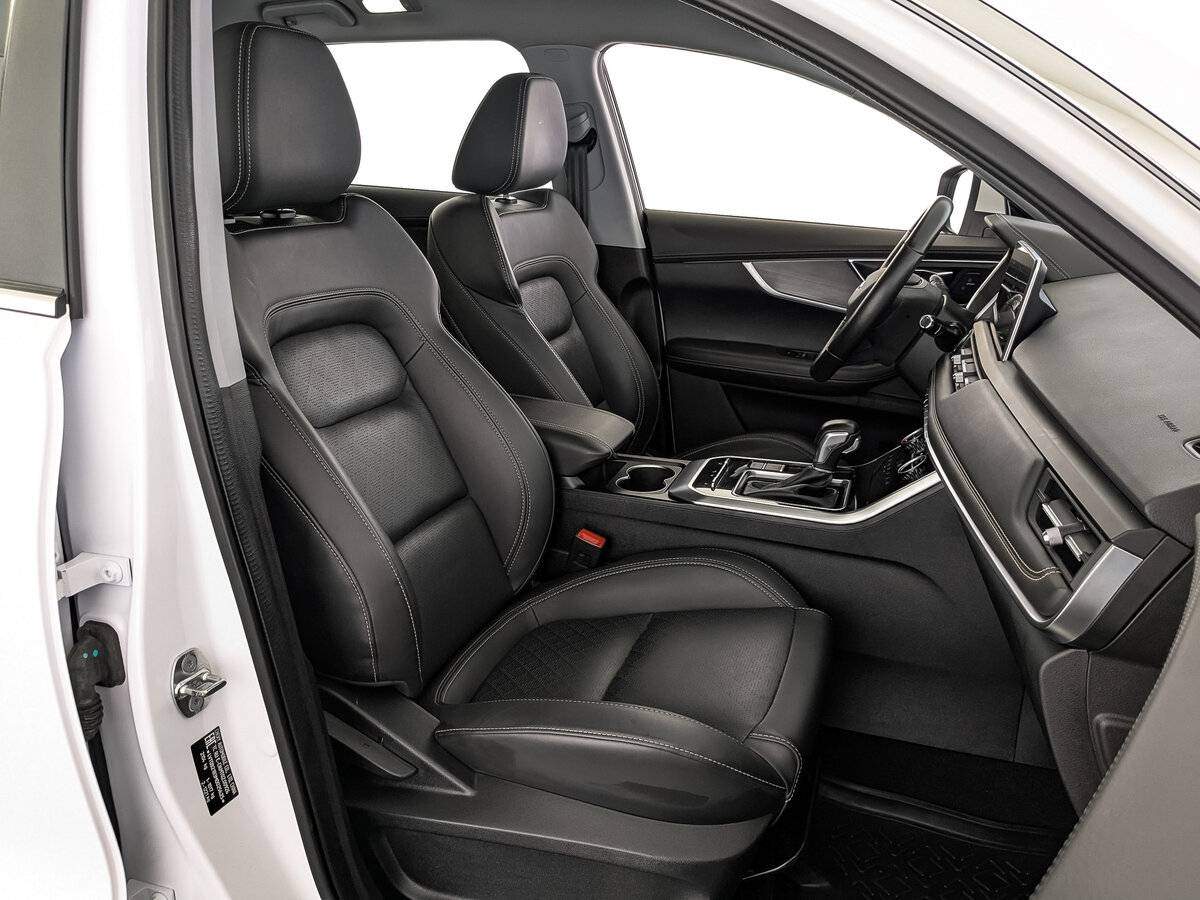 Купить Chery Tiggo 8 с пробегом. Фото: #23