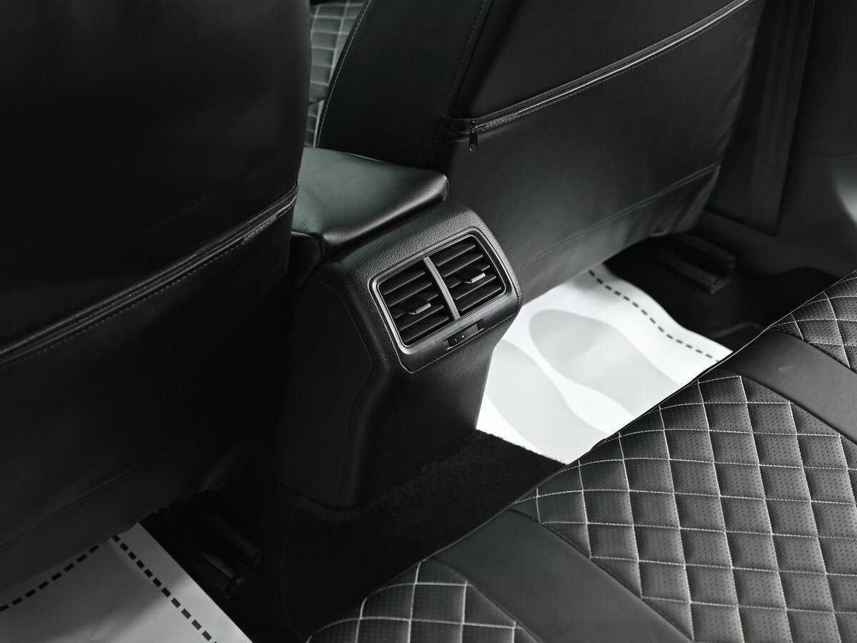 Купить Volkswagen Golf с пробегом. Фото: #13