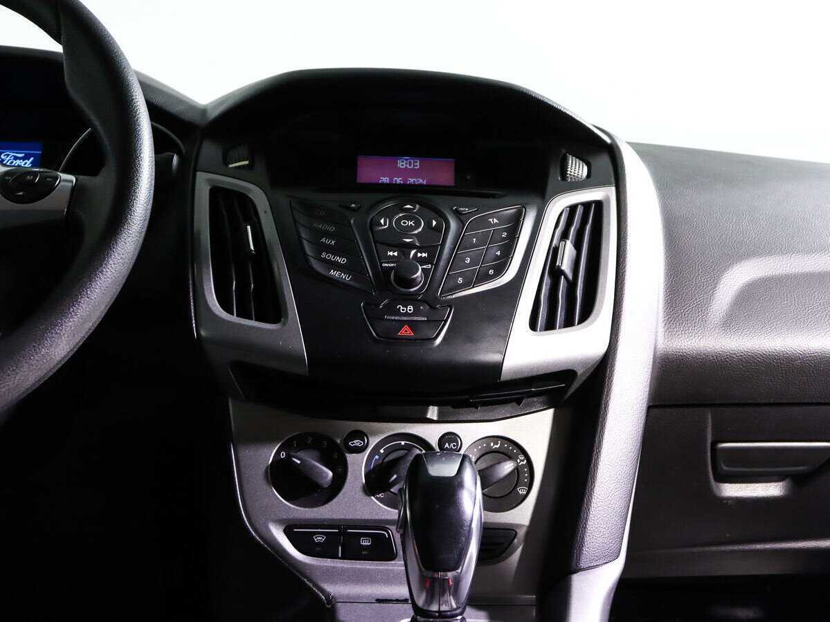 Купить Ford Focus с пробегом. Фото: #10