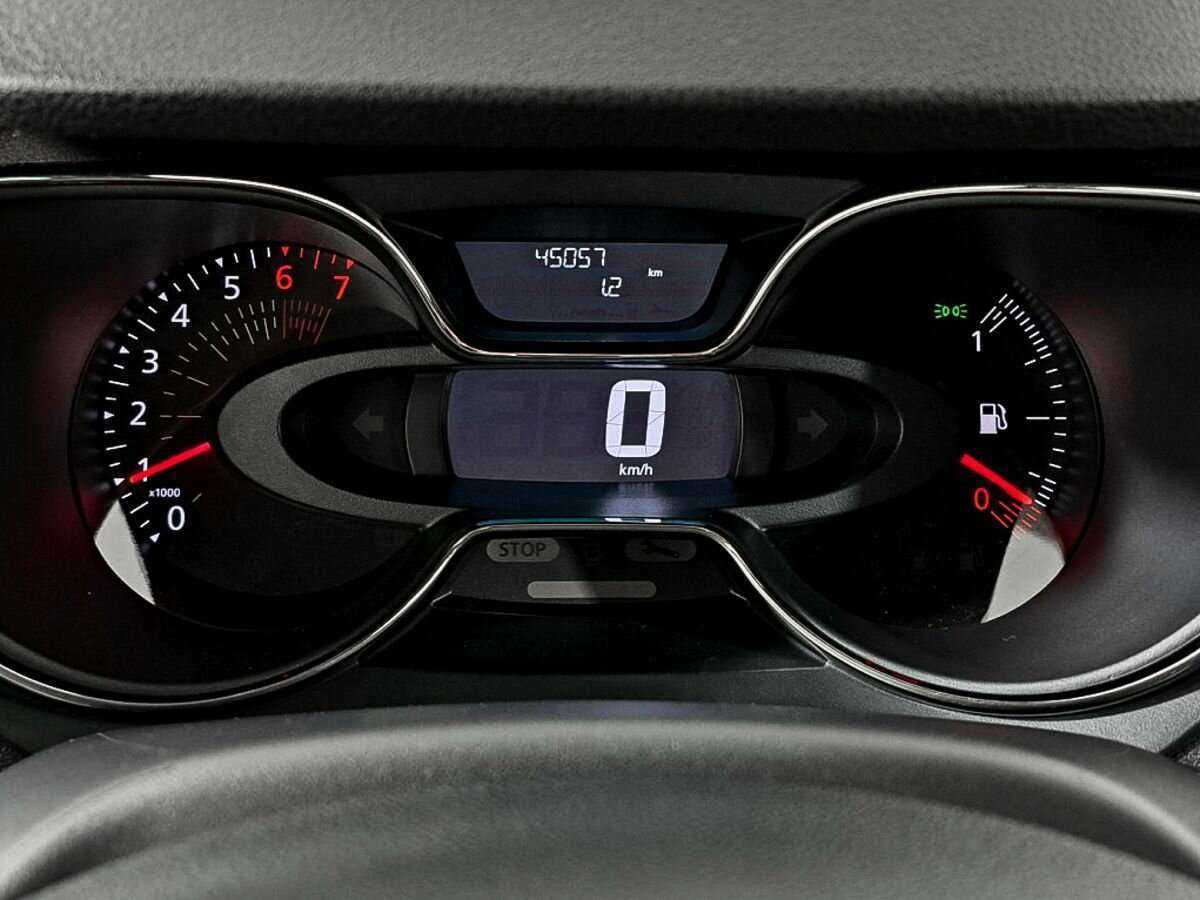 Купить Renault Kaptur с пробегом. Фото: #8
