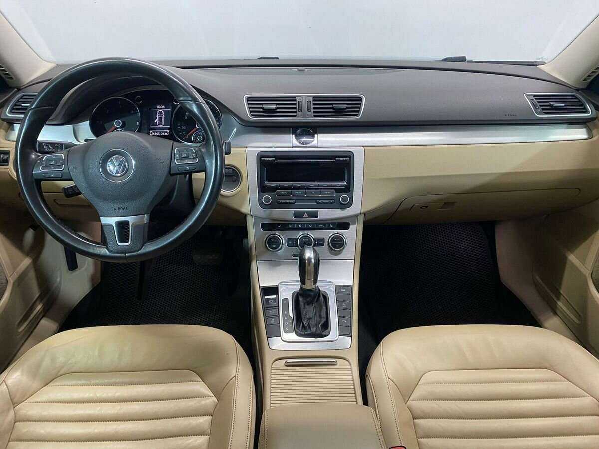 Купить Volkswagen Passat с пробегом. Фото: #8
