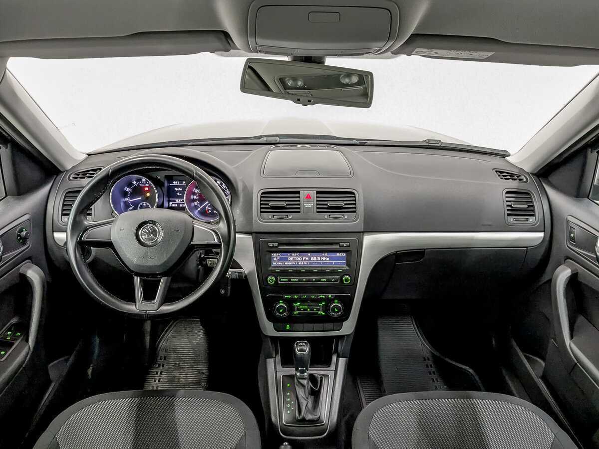 Купить Skoda Yeti с пробегом. Фото: #13