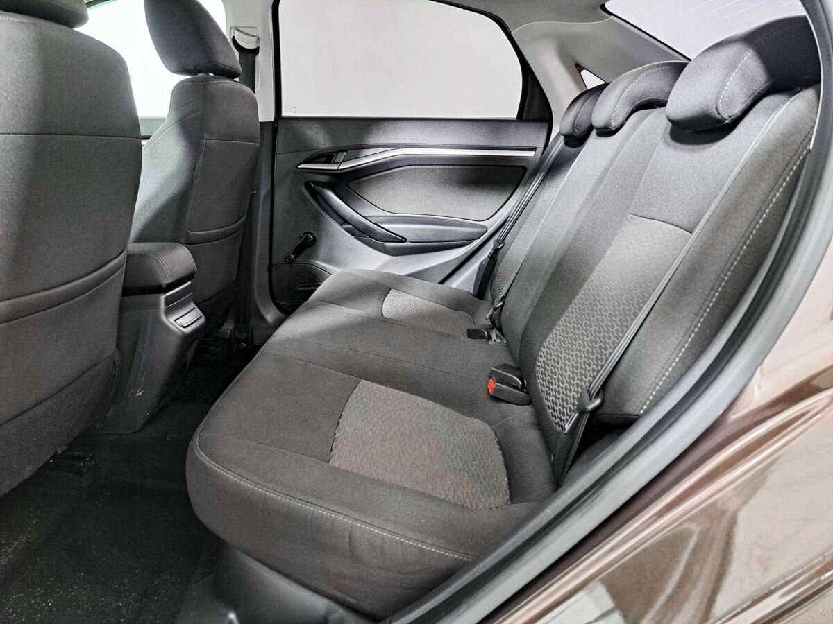 Купить Lada (ВАЗ) Vesta с пробегом. Фото: #10