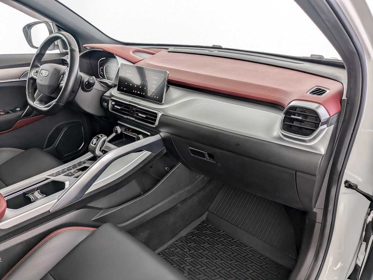 Купить Geely Coolray с пробегом. Фото: #8