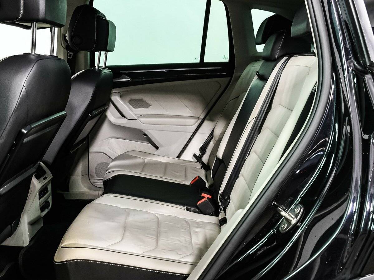 Купить Volkswagen Tiguan с пробегом. Фото: #11