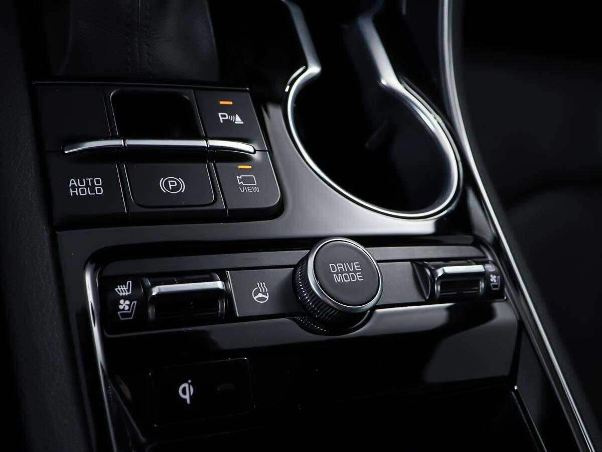 Купить Kia K5 с пробегом. Фото: #19