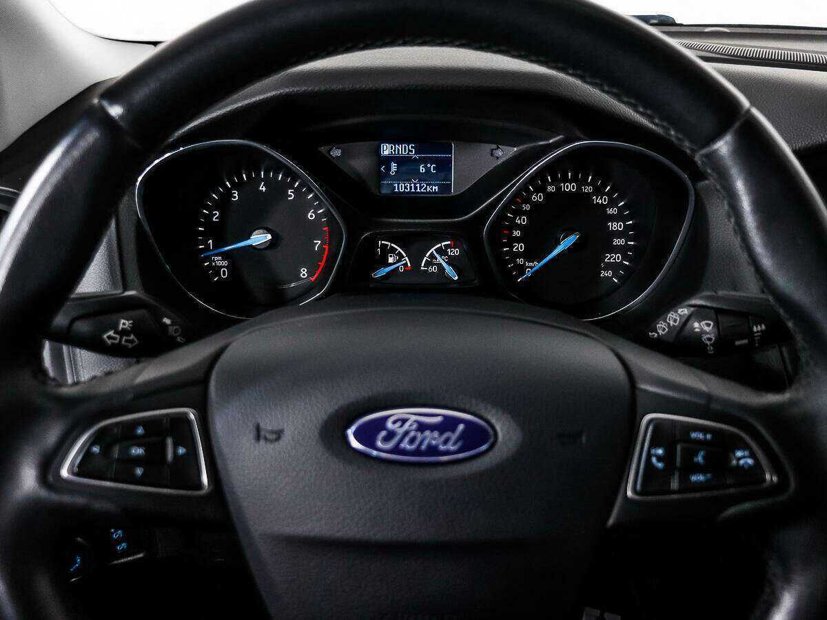 Купить Ford Focus с пробегом. Фото: #15