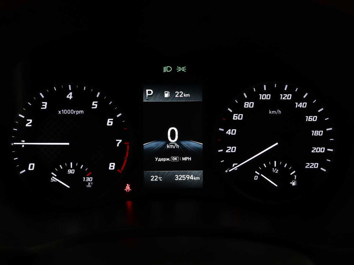 Купить Hyundai Solaris с пробегом. Фото: #13