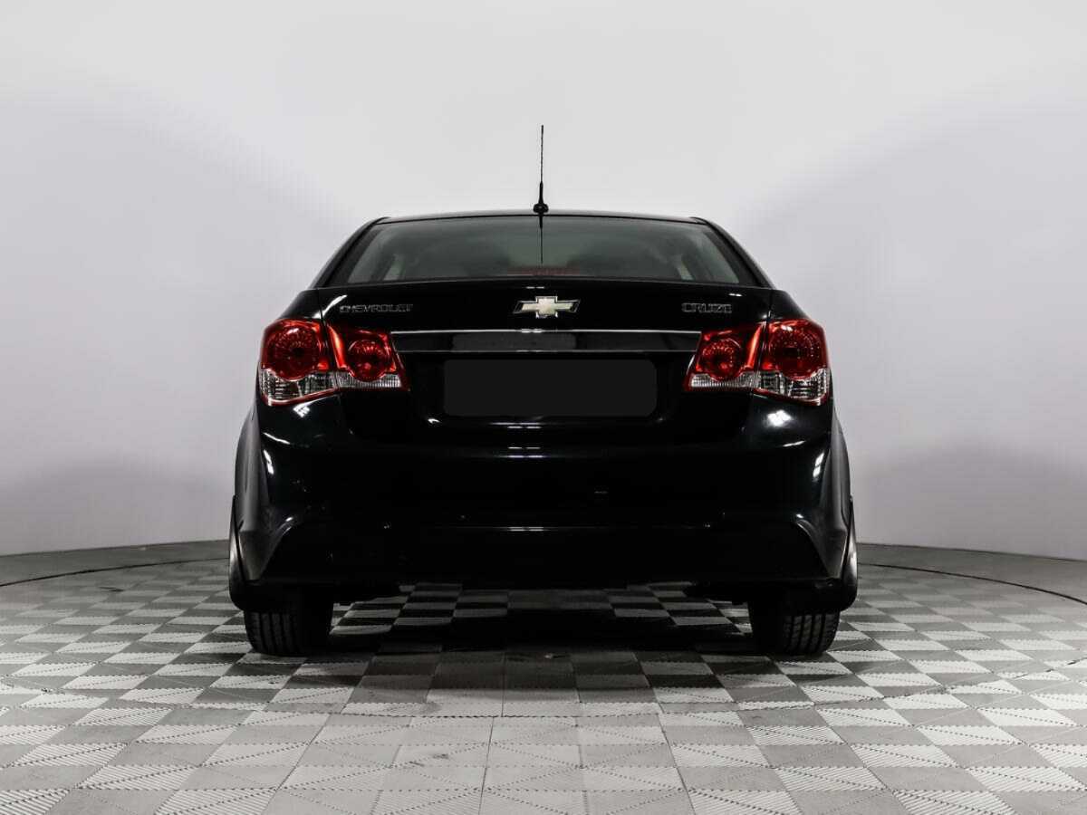 Купить Chevrolet Cruze с пробегом. Фото: #3