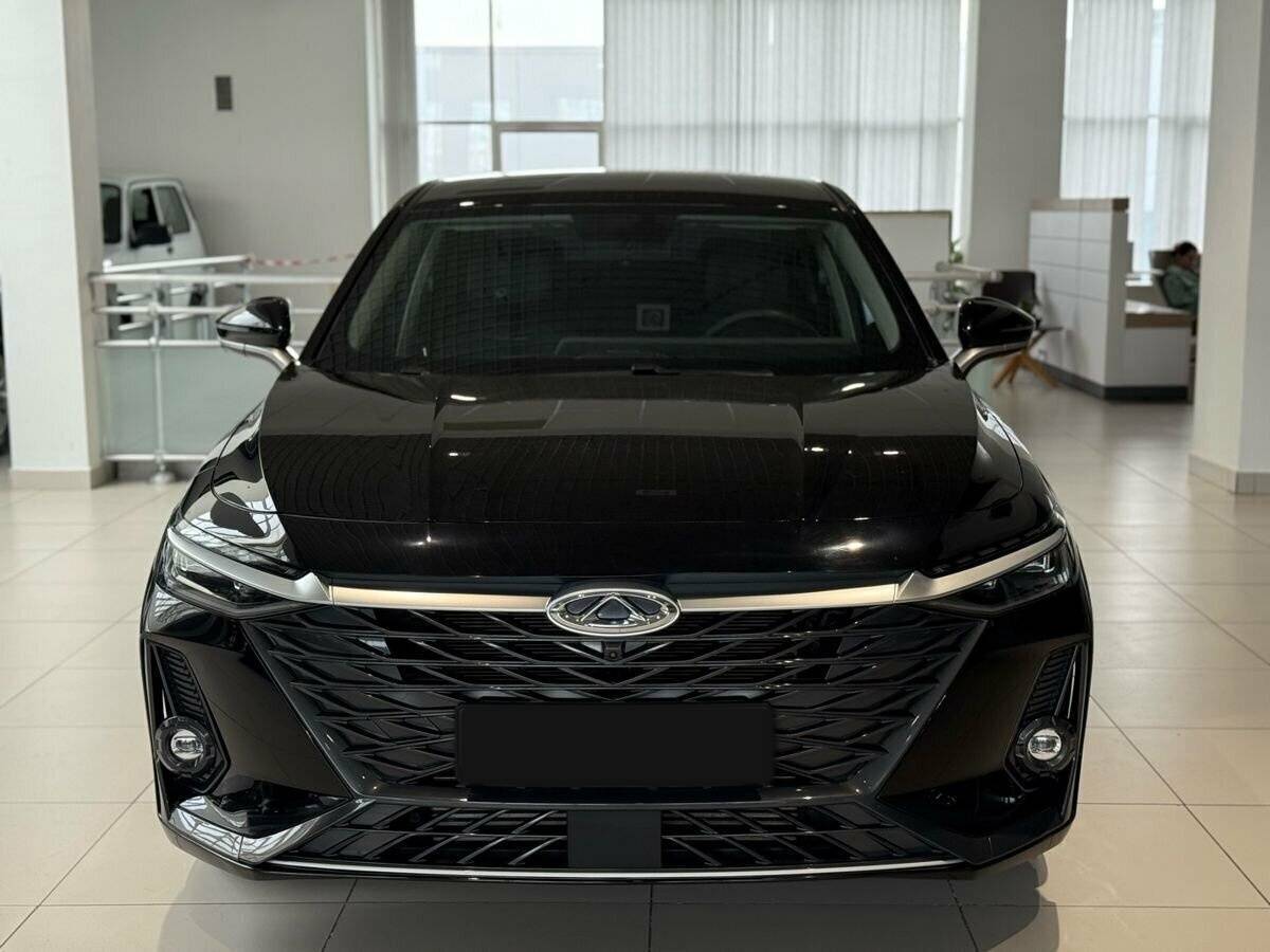 Купить Chery Arrizo 8 с пробегом. Фото: #1